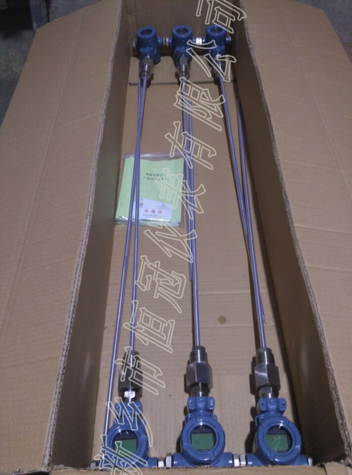 四川省訂制的智能電容式液位計已發(fā)貨，姜經(jīng)理您保持手機暢通，以方便接收